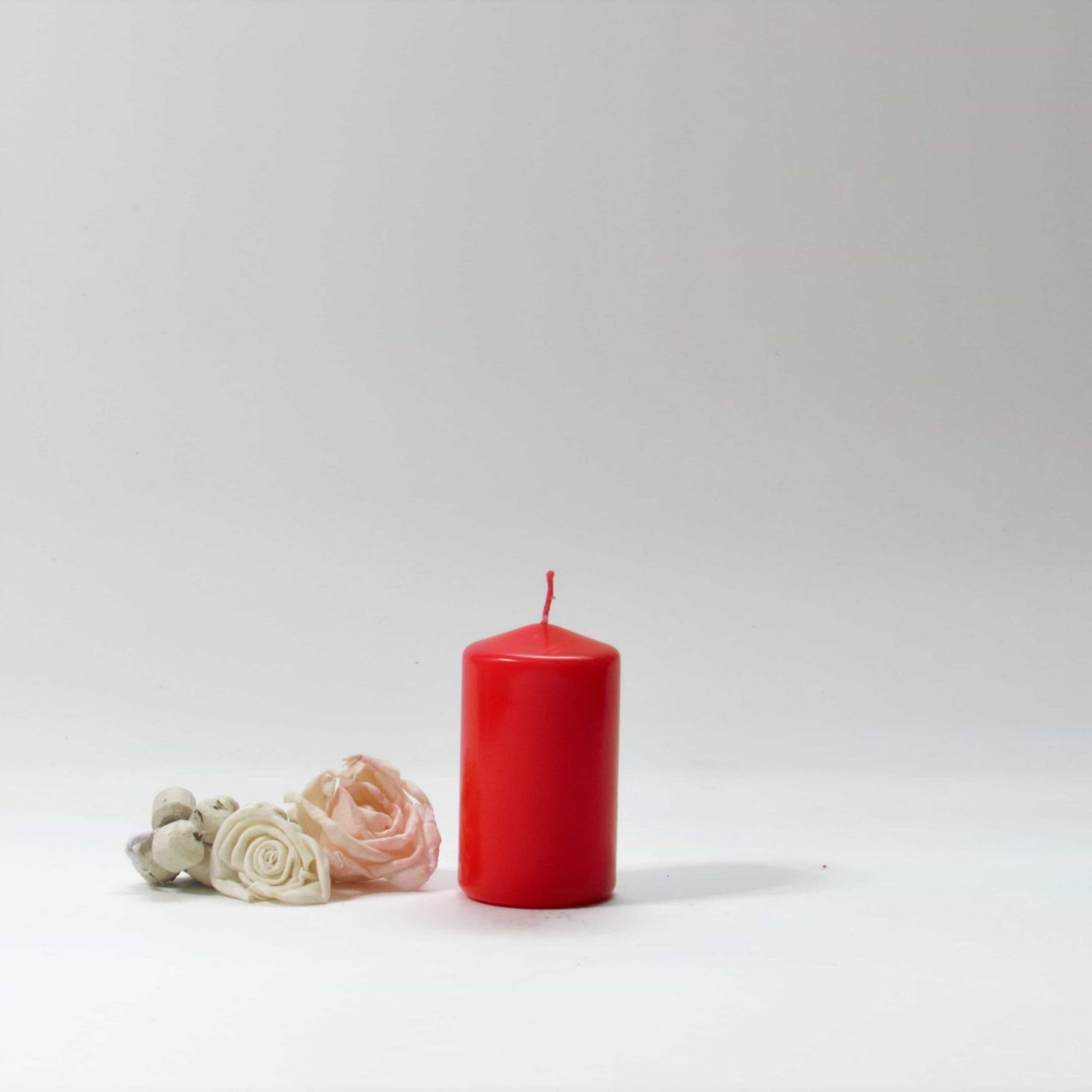 red pillar candles, pillar candles, large candles, big candles, large pillar candles, extra large candles, tall pillar candles, red candles, extra large pillar candles, candles uk, wholesale candles, church candles, christmas candles, best candles