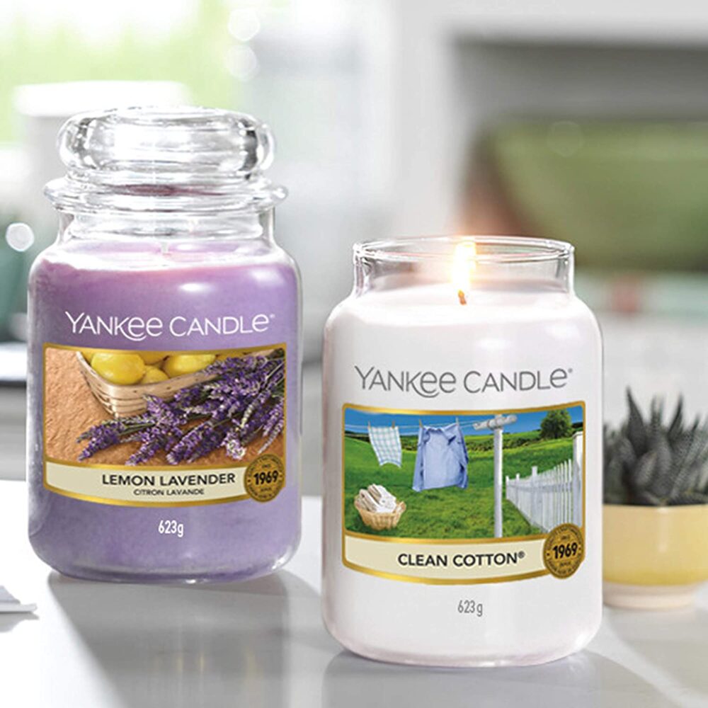 scented candles,